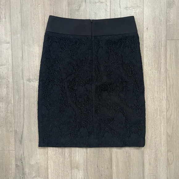 BOGO Stylish BCBG Lace Overlay Black Pencil Skirt - Picture 5 of 6